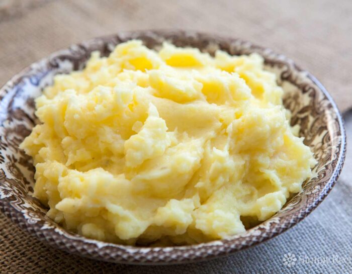 Ma’s Roasted Garlic Mashed Potatoes