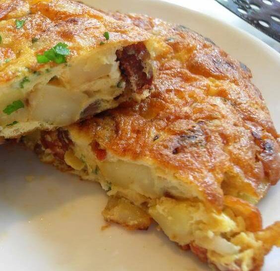 Plain Omelet With Potato And Onion